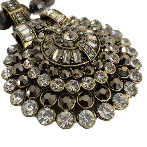 Heidi Daus USA Art Deco Crystal Medallion Necklace with Original Box - Picture 7 of 13